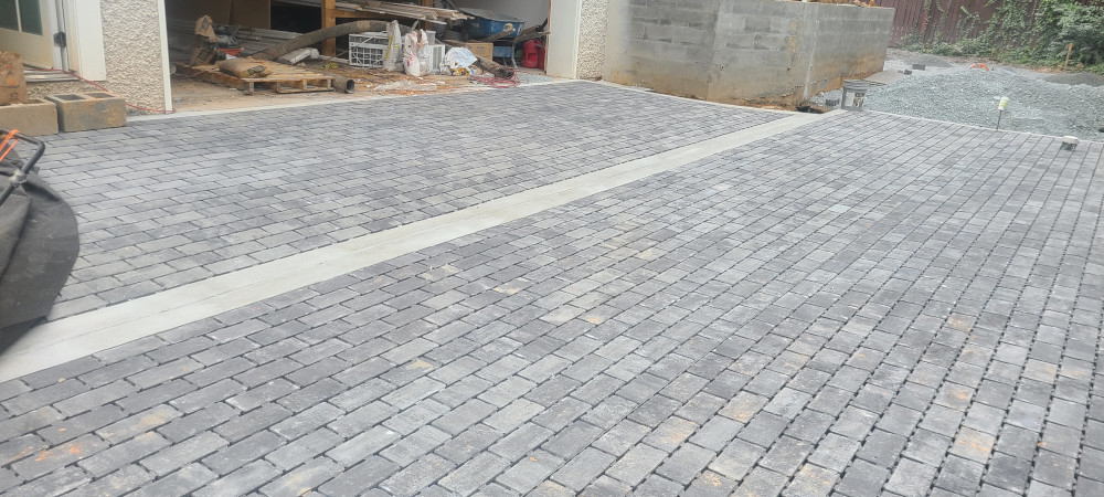 stone brick driveway